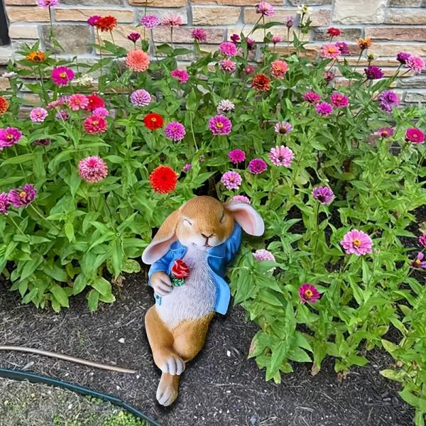 Resin Sleeping Rabbit Garden Statue, Lying Bunny Figurine with Red Rose, Outdoor Yard Lawn Patio Ornament, Home Tabletop Decor Gift