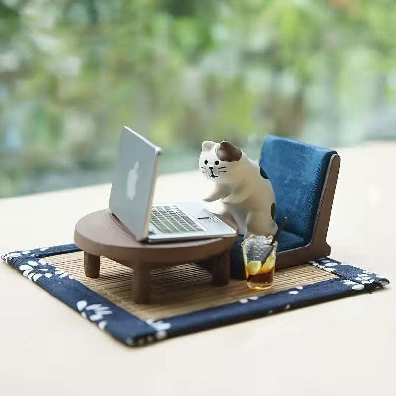 Mini Working Cat Figurine Set, Resin Cat Desk Decor with Laptop Table Chair Mat