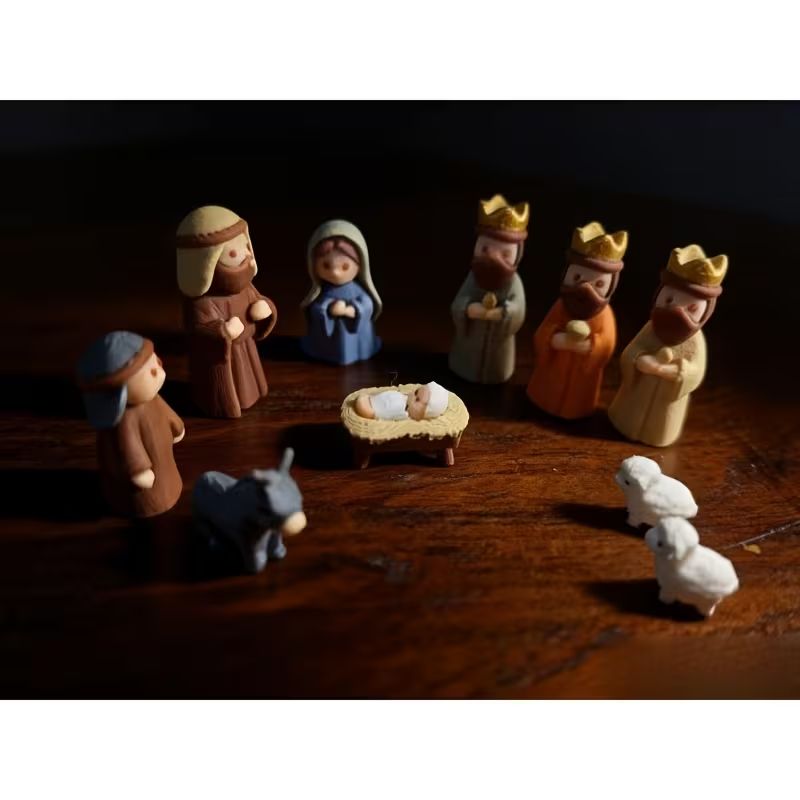 Christmas Nativity Scene Tin Box Ornament, Mini Jesus Birth Figurine Set, Holiday Tabletop Decor, Religious Christmas Gift