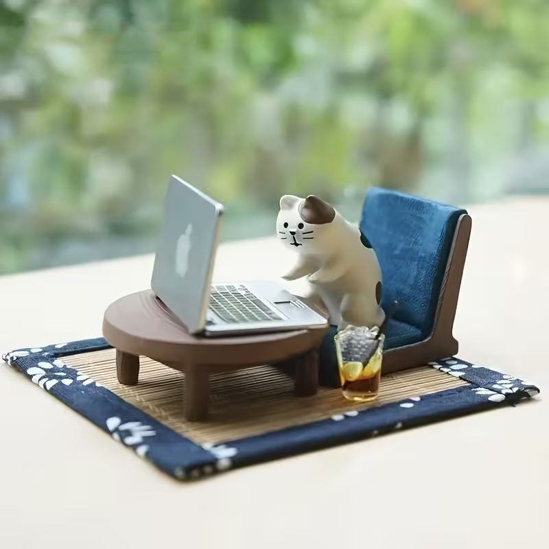 Mini Working Cat Figurine Set, Resin Cat Desk Decor with Laptop Table Chair Mat